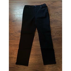 Gloria Vanderbilt Amanda Cut Jeans